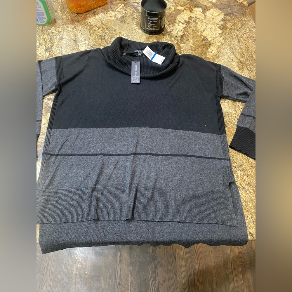 Cable & Gauge Women’s turtleneck sweater XL - Brand new